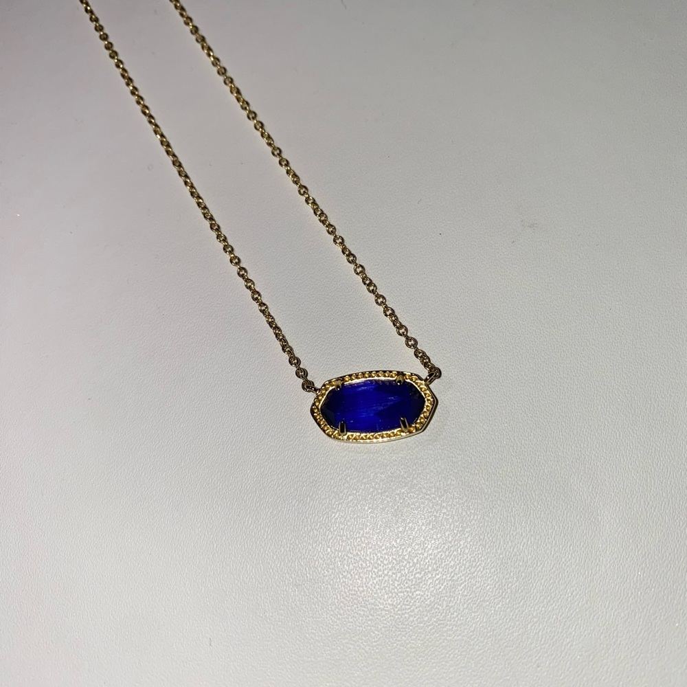 Kendra Scott Necklace (NEVER BEEN WORN)